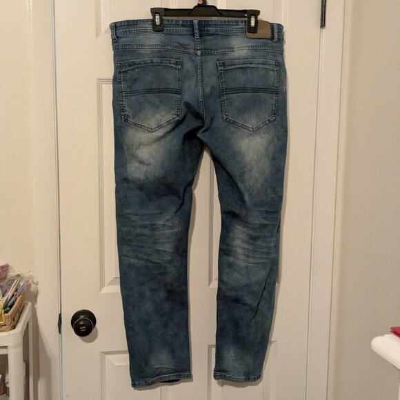 Brooklyn Laundry American Collection distressed straight leg jeans size 38 x 32 - Picture 6 of 11